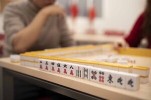 20251211-juego-mesa-y-fichas-de-mahjong-7-web